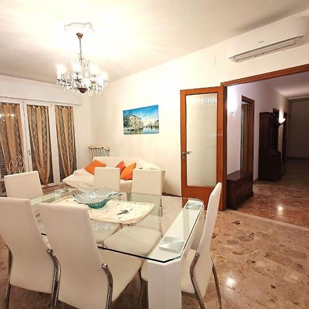 Laura Apartment Venice 4 P. 15 M To Venice Mestre Ngoại thất bức ảnh